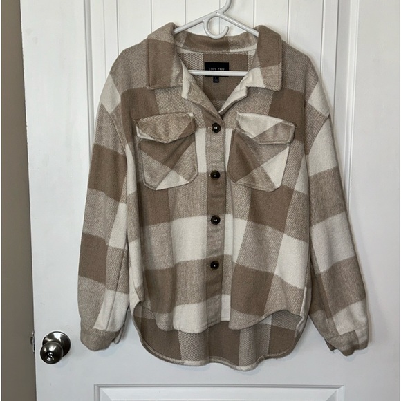 Women’s shacket - Picture 1 of 3